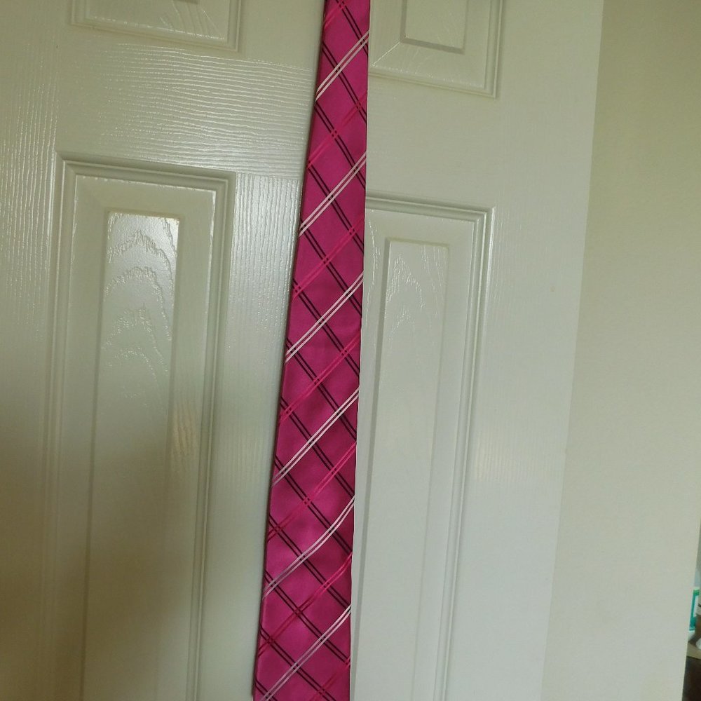 DONALD TRUMP SIGNATURE COLLECTION TIE